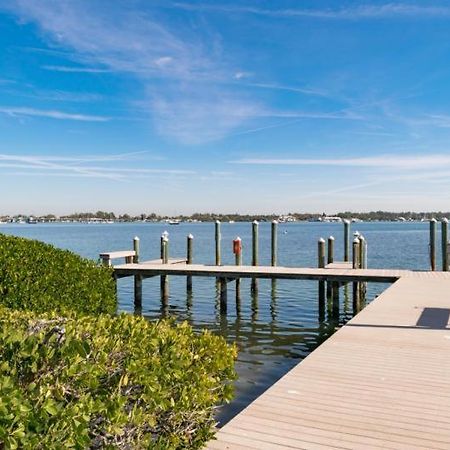 Coquina Moorings Two Bedroom Apartment, 102 Bradenton Beach Exterior photo